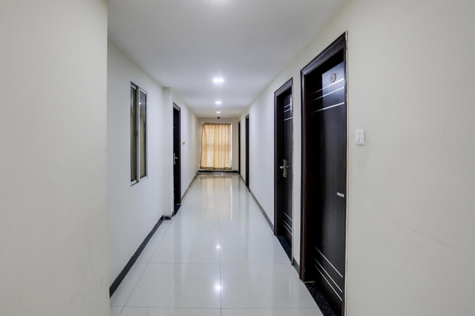 Hotel Super Collection O Lotus Grand Near Secunderabad Railway Station Exterior foto